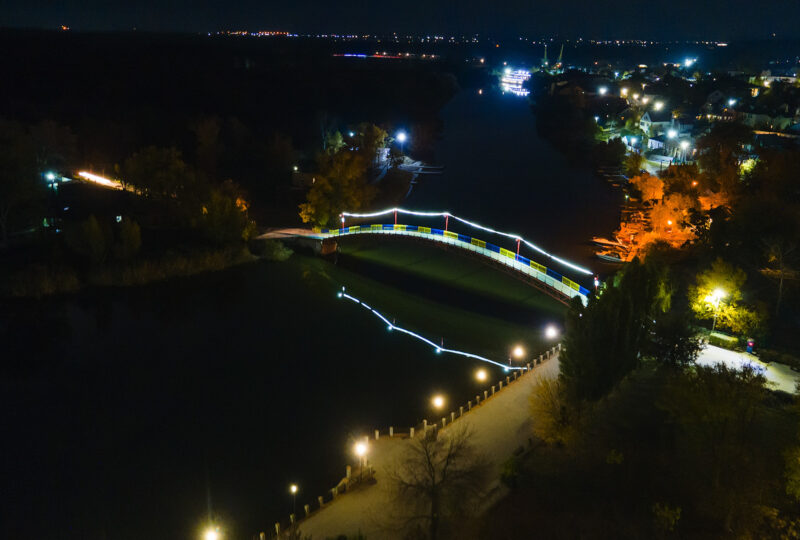 Ночной парк, октябрь 2021